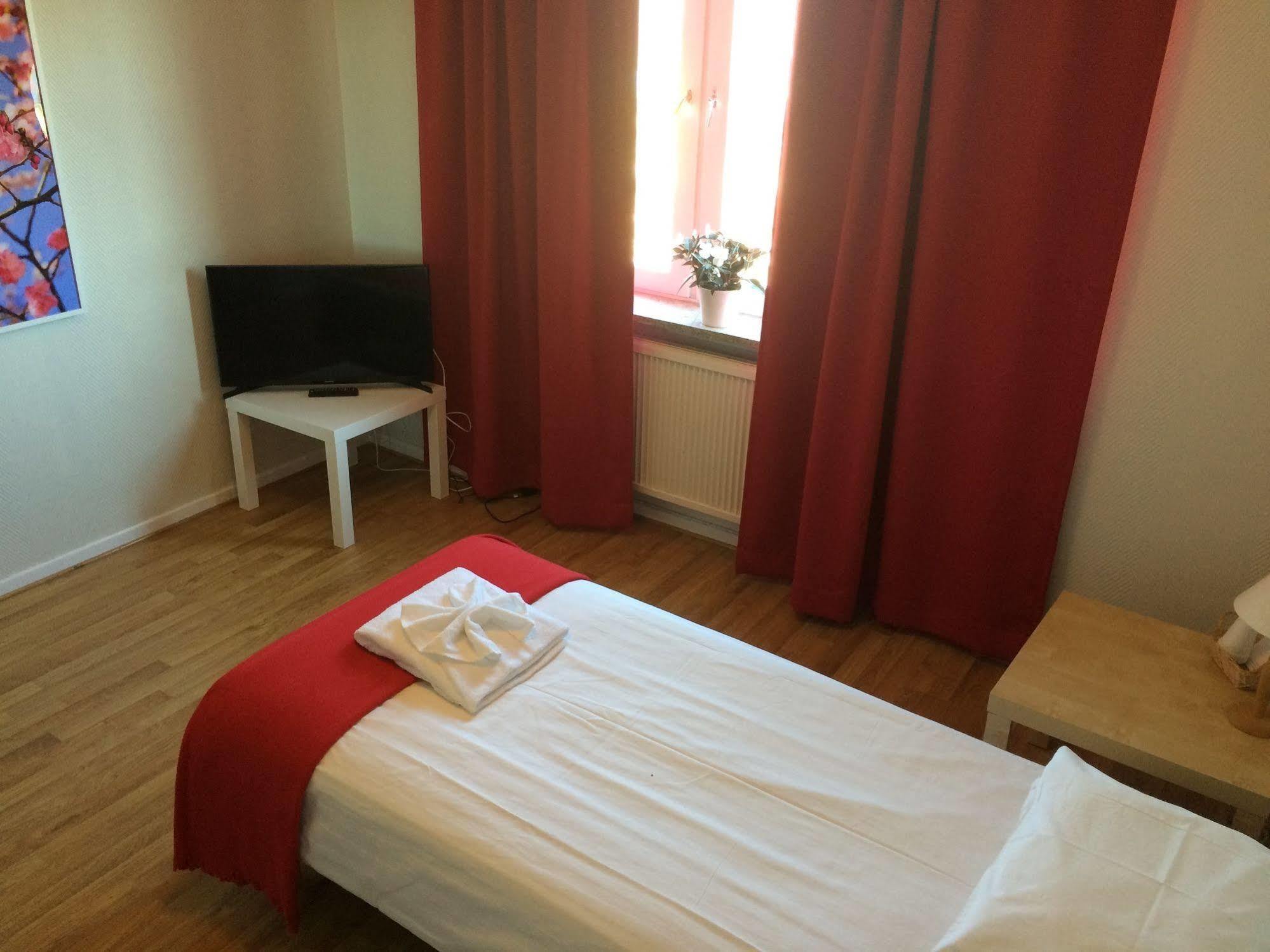 Hotell Oestergyllen Linköping Exterior foto